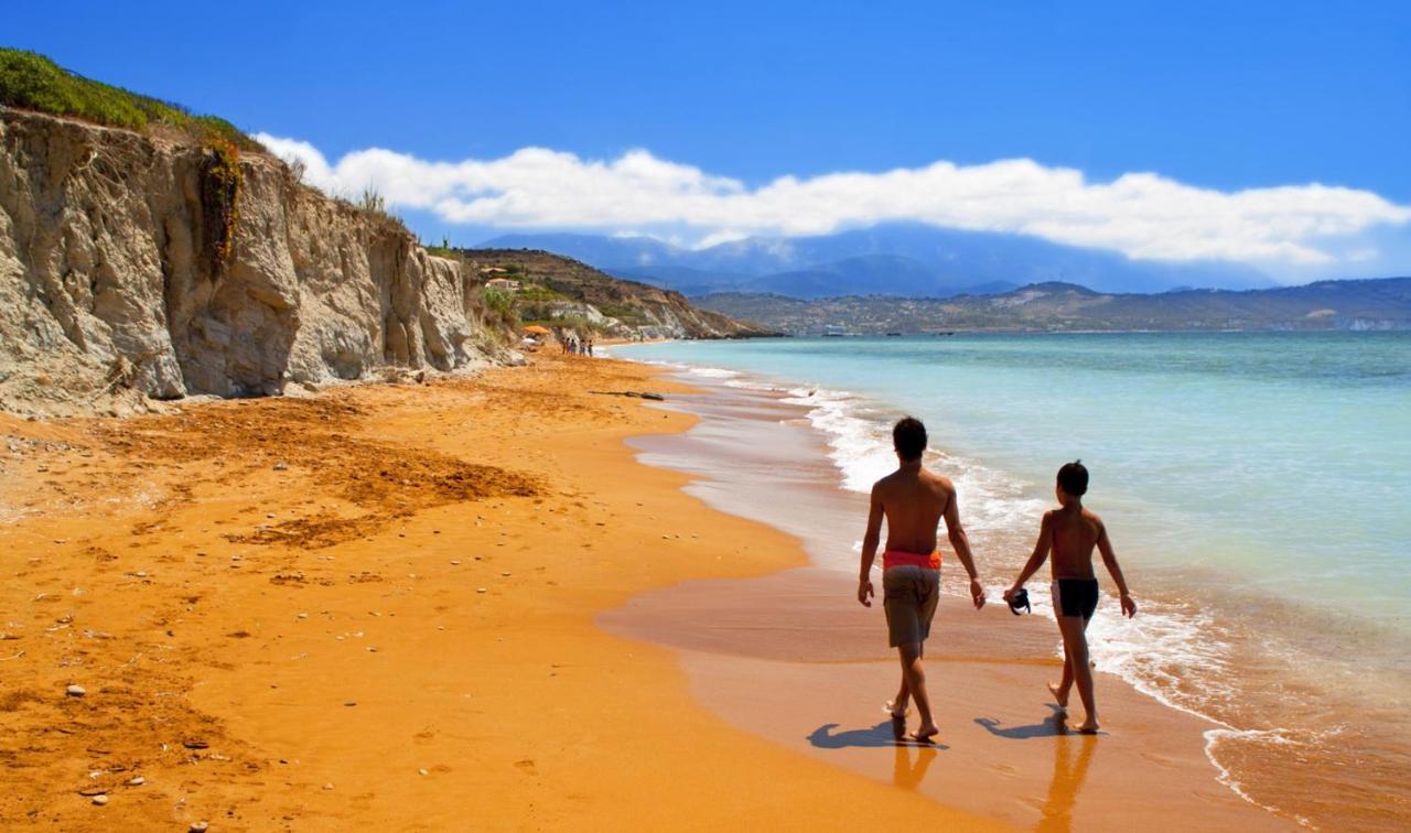 Nemo 1 Apartman Xi Beach Kültér fotó